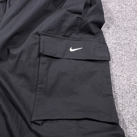 Nike Oversized Ripstop Cargo Mid-Rise Pants Black Womens XL Drawstring Ankle - Picture 3 of 9
